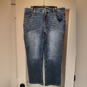 Women's Candice Cameron Bure size 16 cropped jeans